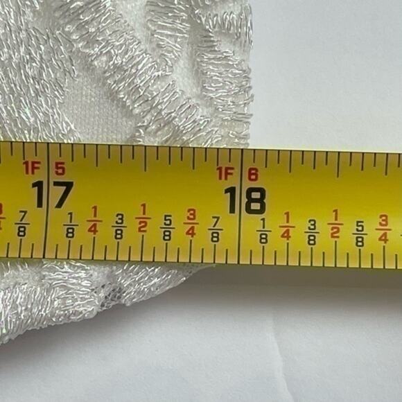 Xtraordinary White Lace Dress NWT Size 11 - Picture 13 of 14